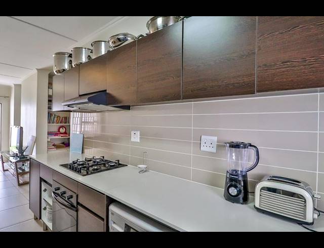 3 BEDROOM PROPERTY TO RENT IN GREENSTONE HILL